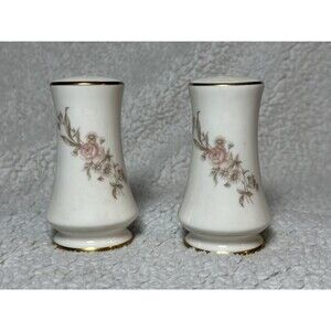 KENSINGTON USA Floral Fine China Ivory Bone Salt And Pepper Shaker Set